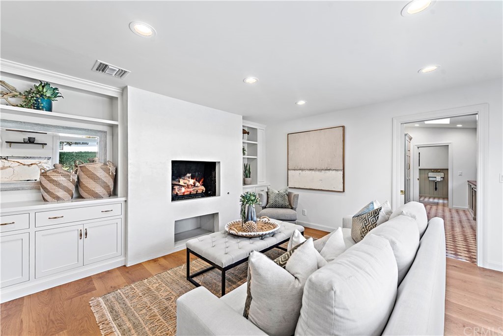 1806 Samar Drive Costa Mesa, CA 92626 - Photo 15 of 41