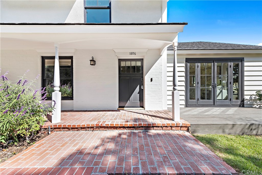 1806 Samar Drive Costa Mesa, CA 92626 - Photo 3 of 41