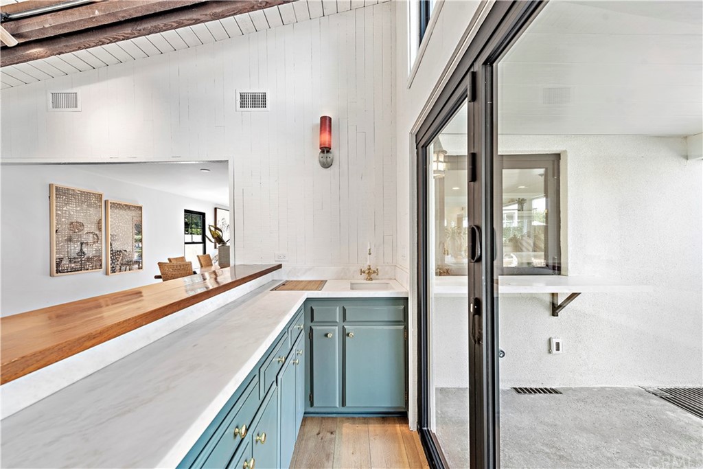 1806 Samar Drive Costa Mesa, CA 92626 - Photo 24 of 41 Can you see being the Mix Master here?