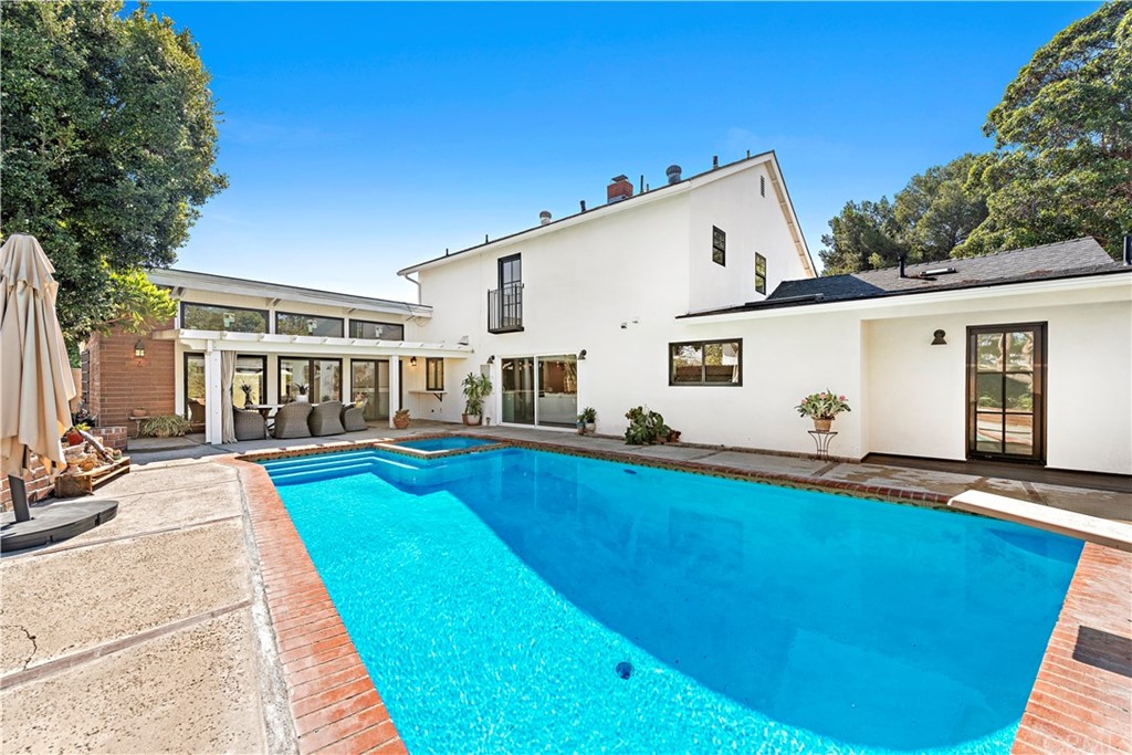 1806 Samar Drive Costa Mesa, CA 92626 - Photo 35 of 41