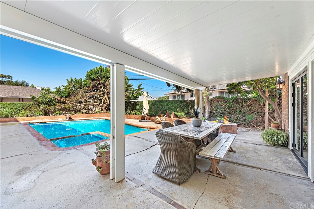 1806 Samar Drive Costa Mesa, CA 92626 - Photo 39 of 41