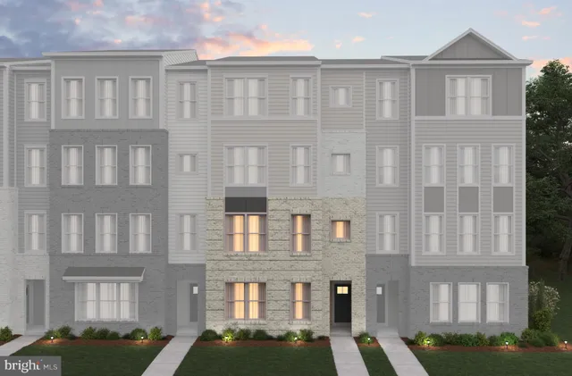 $599,999 | 19719 Misty Moss Square, Unit 1, Ashburn, VA 20147