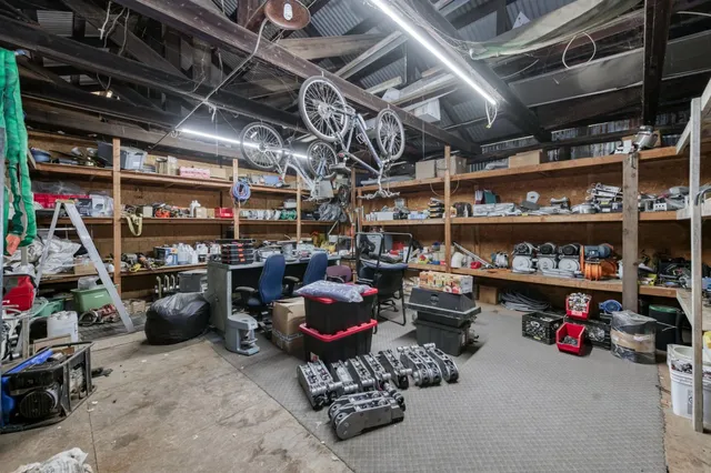 $779,900 | 1055 East Dinuba Avenue, Reedley, CA 93654