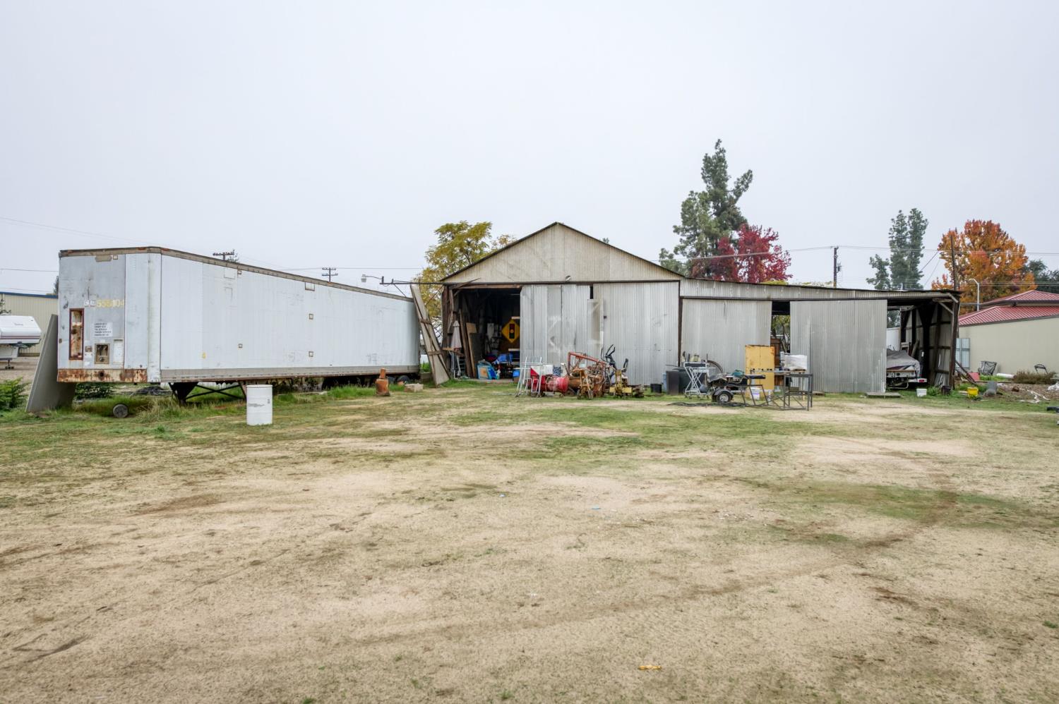 1055 East Dinuba Avenue Reedley, CA 93654 - Photo 46 of 54