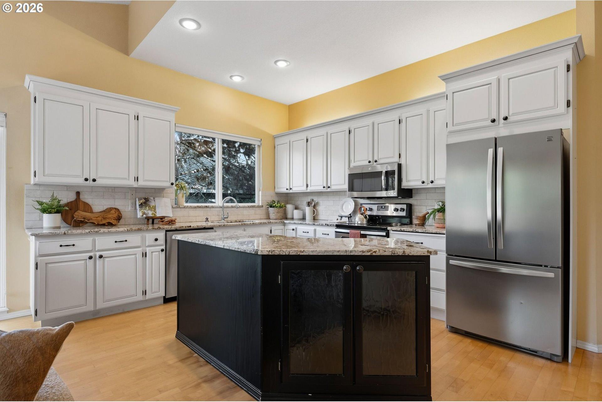 11200 Southwest Pintail Loop Beaverton, OR 97007 - Photo 13 of 34 Gallery Image 13