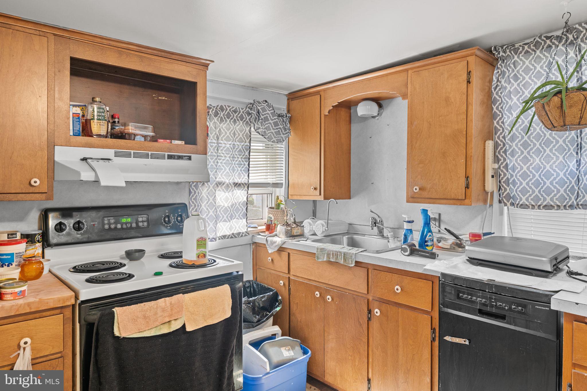 1278 Reading Road Denver, PA 17517 - Photo 23 of 35 Unit 2 Kitchen