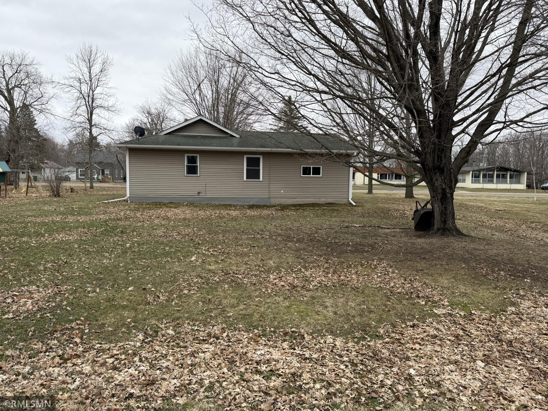 213 East Park Avenue Luck, WI 54853 - Photo 23 of 25