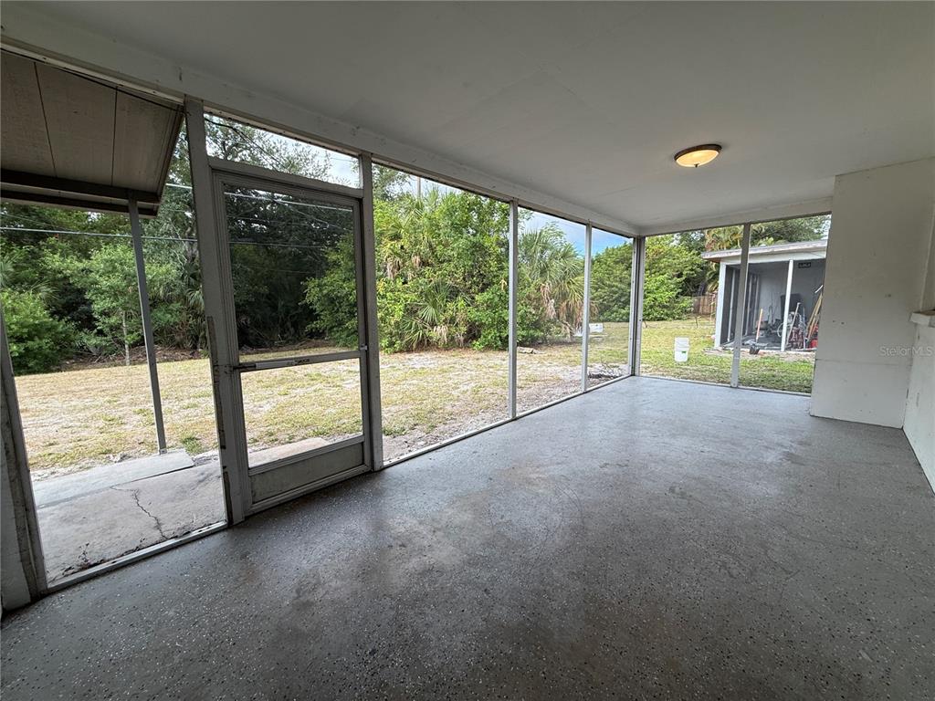 464 Briarwood Road Venice, FL 34293 - Photo 13 of 14