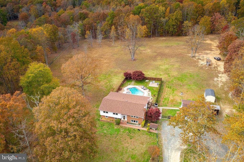 12320 Tacketts Mill Road Stafford, VA 22556 - Photo 8 of 69 Gallery Image 8