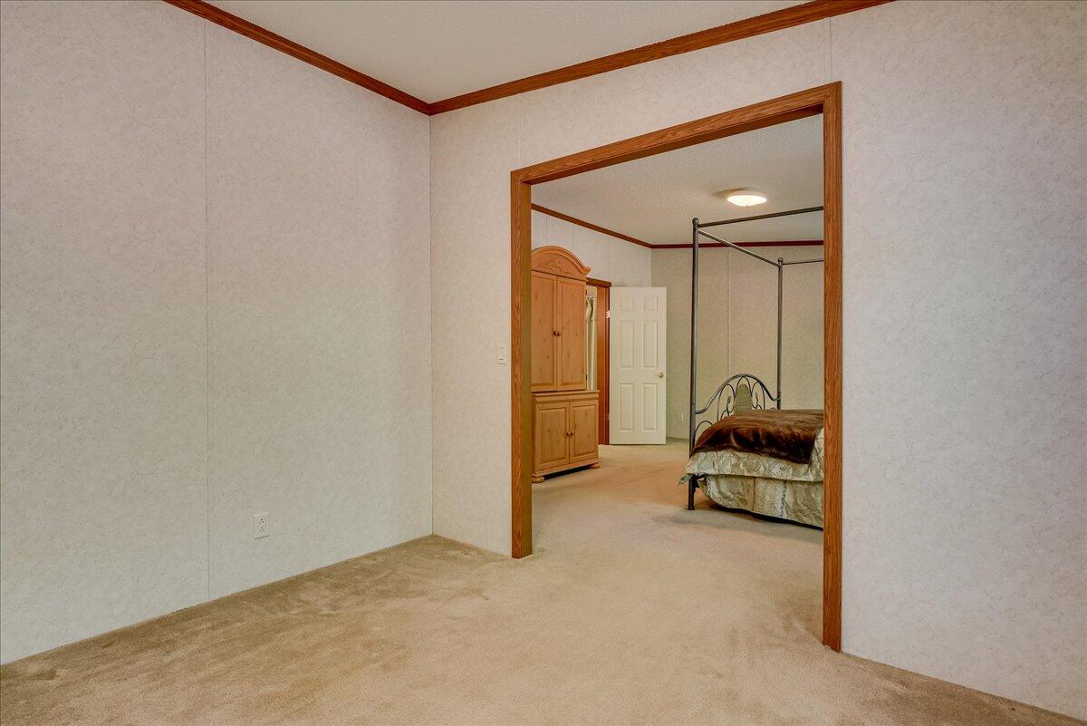 917 Whaley Pond Road Graniteville, SC 29829 - Photo 17 of 34 Sitting area in Main Bedroom