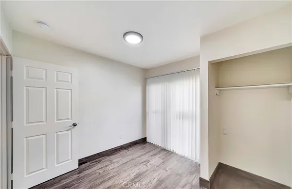 $2,299 | 14233 1/2 Sylvan Street, Van Nuys, CA 91401