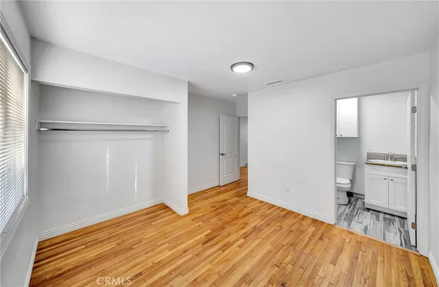 $2,299 | 14233 1/2 Sylvan Street, Van Nuys, CA 91401