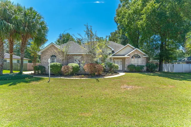 $328,000 | 4628 Scarlet Drive East, Crestview, FL 32539