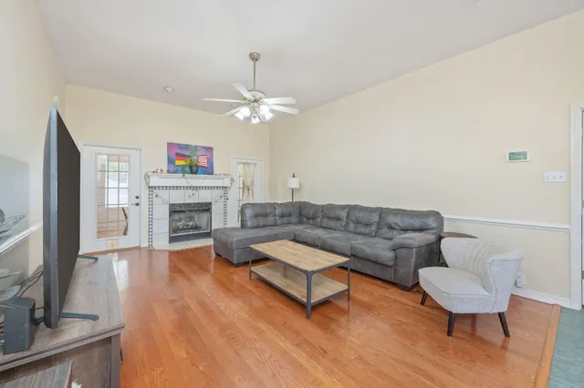 $328,000 | 4628 Scarlet Drive East, Crestview, FL 32539