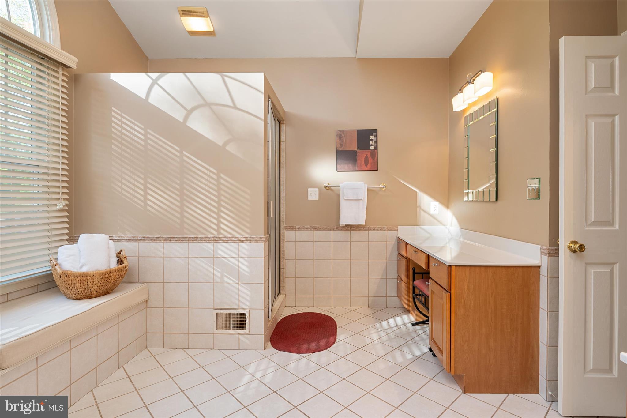 1403 Mirable Way Pasadena, MD 21122 - Photo 21 of 80