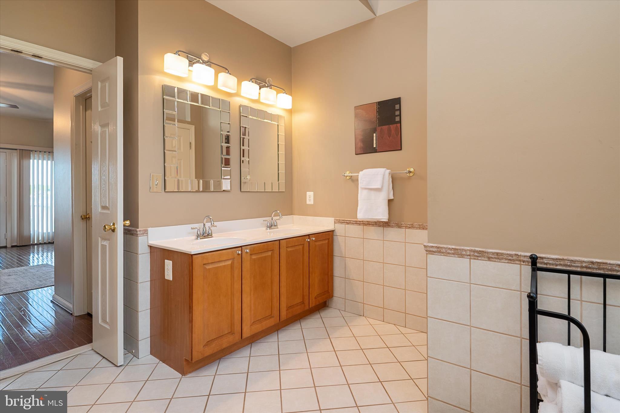 1403 Mirable Way Pasadena, MD 21122 - Photo 22 of 80