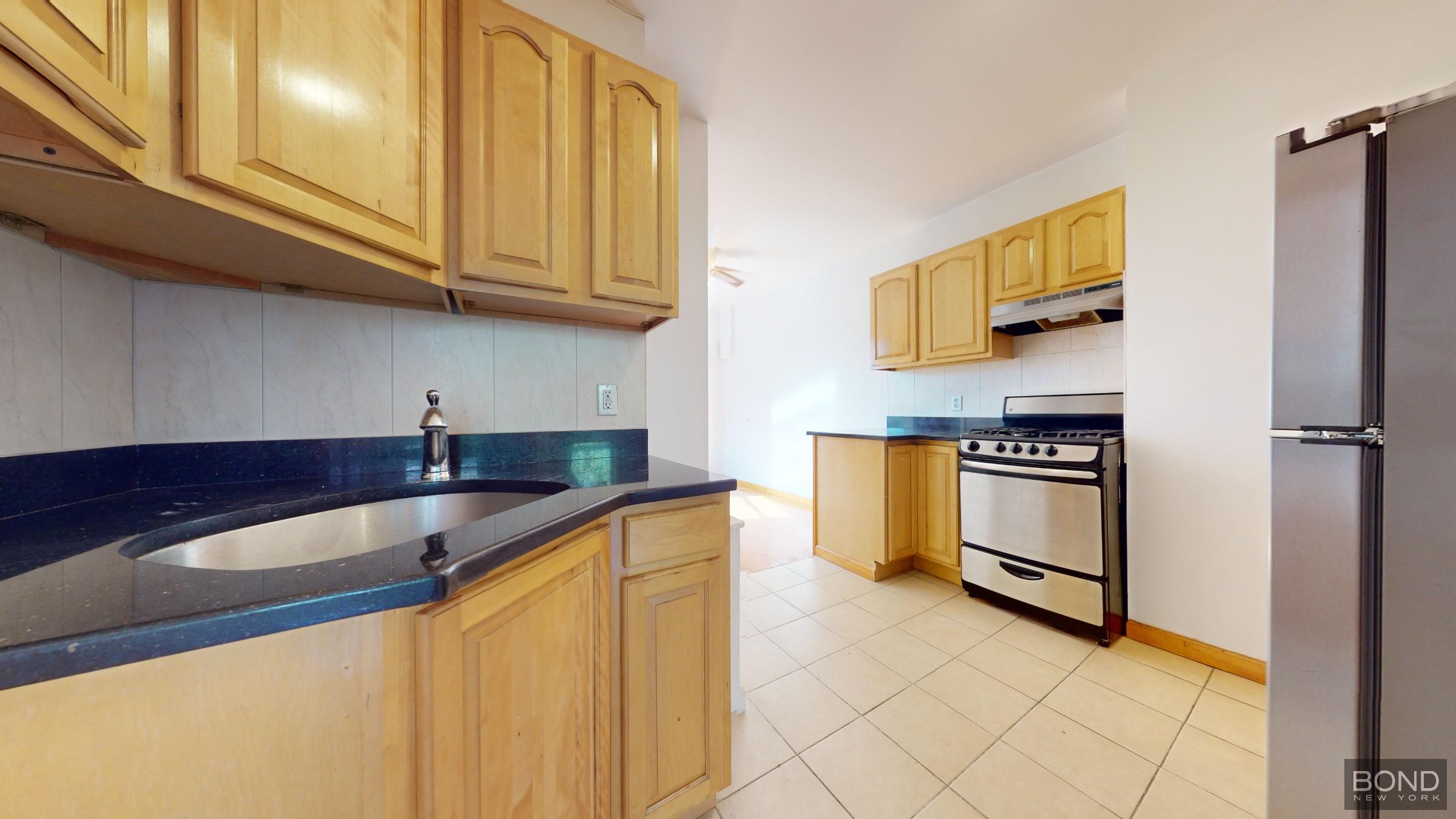 20 Spring Street, Unit 12 Manhattan, NY 10012 - Photo 2 of 8 Photo 2