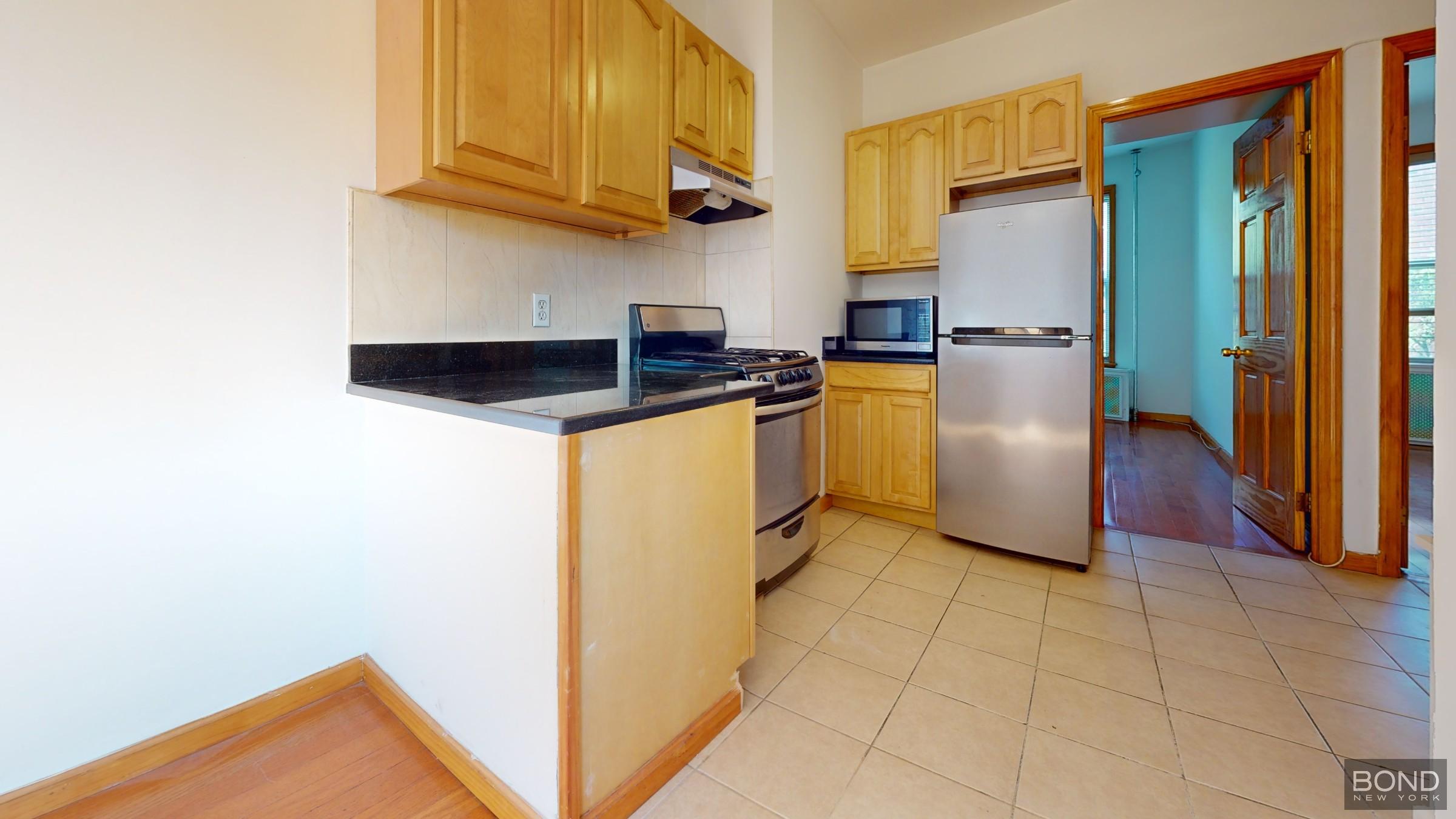 20 Spring Street, Unit 12 Manhattan, NY 10012 - Photo 4 of 8 Photo 4