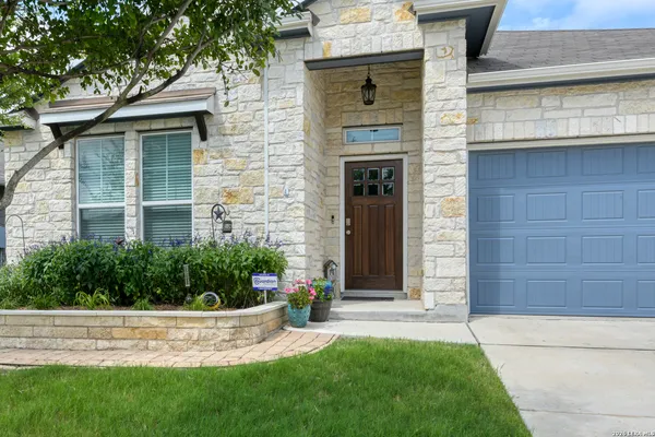$310,000 | 573 Summersweet Road, New Braunfels, TX 78130