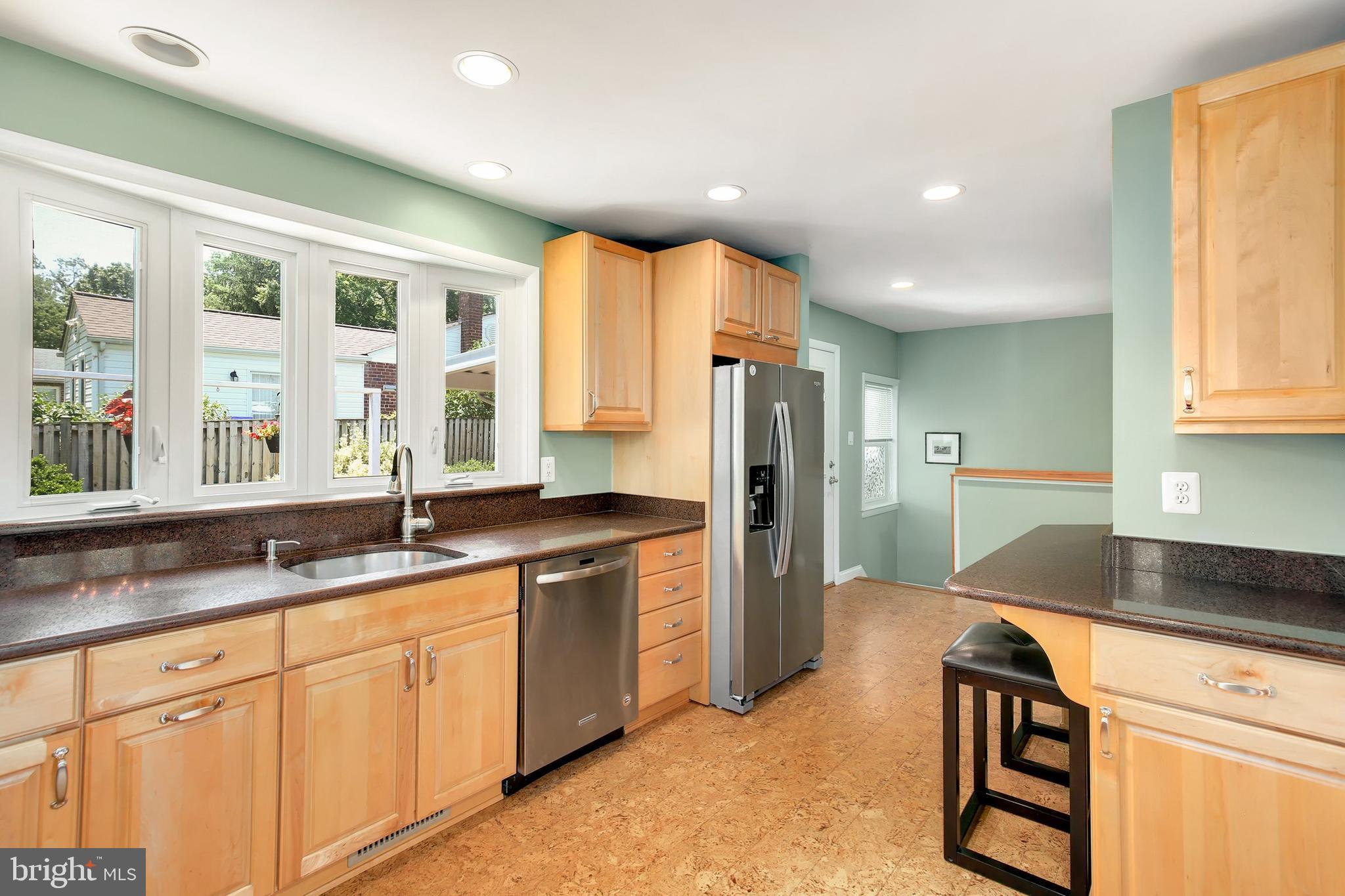 701 Robert Road Rockville, MD 20850 - Photo 11 of 33 Gallery Image 11