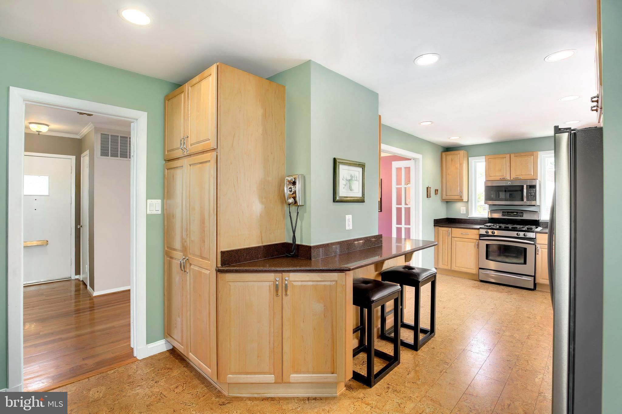 701 Robert Road Rockville, MD 20850 - Photo 14 of 33 Gallery Image 14