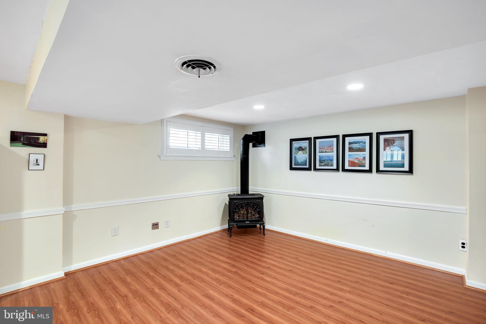 701 Robert Road Rockville, MD 20850 - Photo 23 of 33 Gallery Image 23