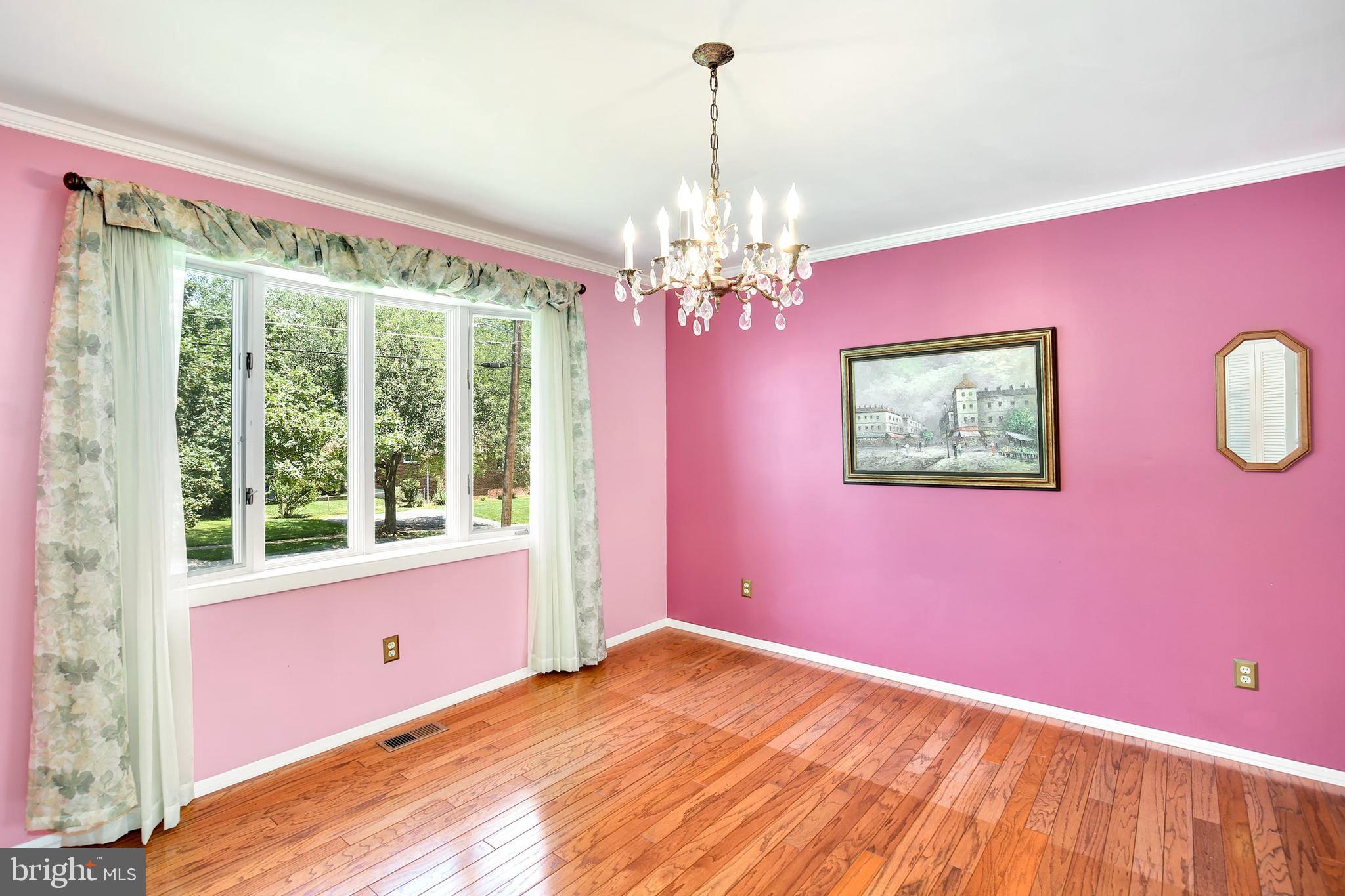 701 Robert Road Rockville, MD 20850 - Photo 9 of 33 Gallery Image 9