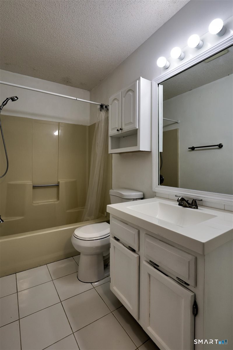 745 Merrow Road, Unit 107 Coventry, CT 06238 - Photo 23 of 39