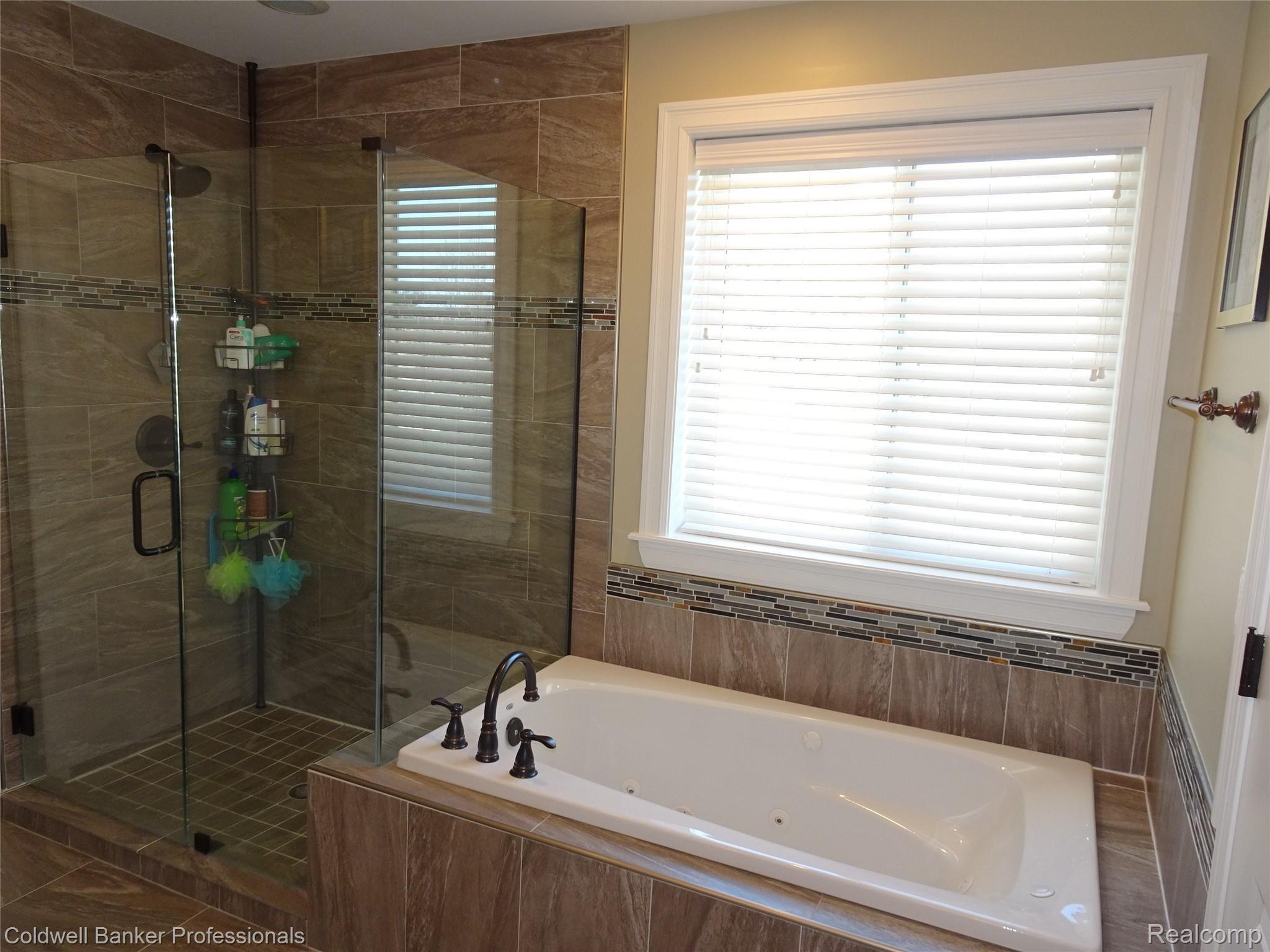 2729 Harrison Avenue Rochester, MI 48307 - Photo 30 of 53 DSC05545.JPG