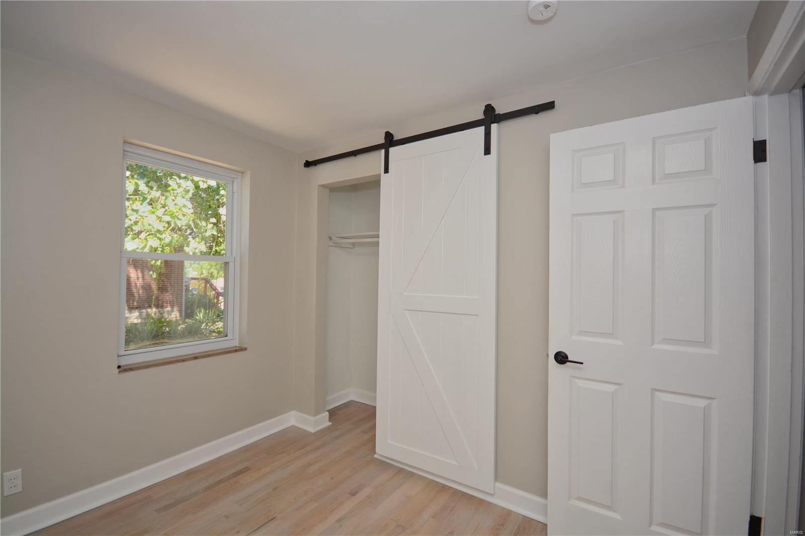 8001 Morgan Ford Road St. Louis, MO 63123 - Photo 13 of 27