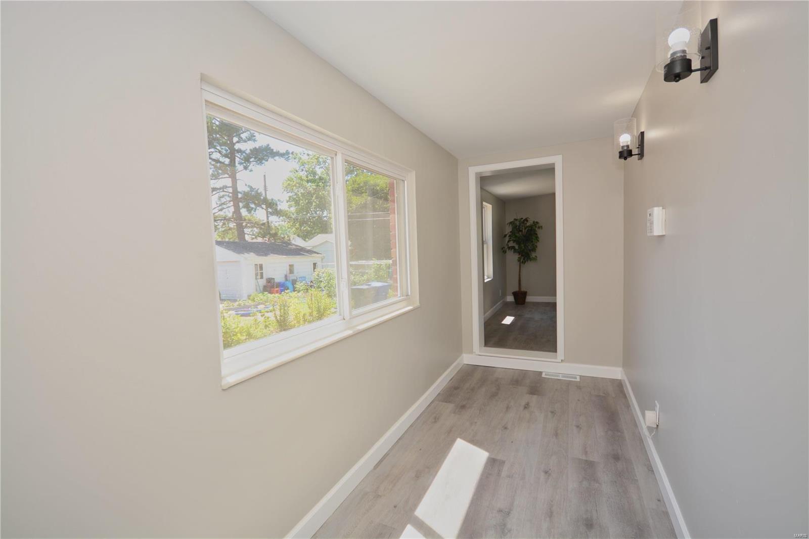 8001 Morgan Ford Road St. Louis, MO 63123 - Photo 14 of 27