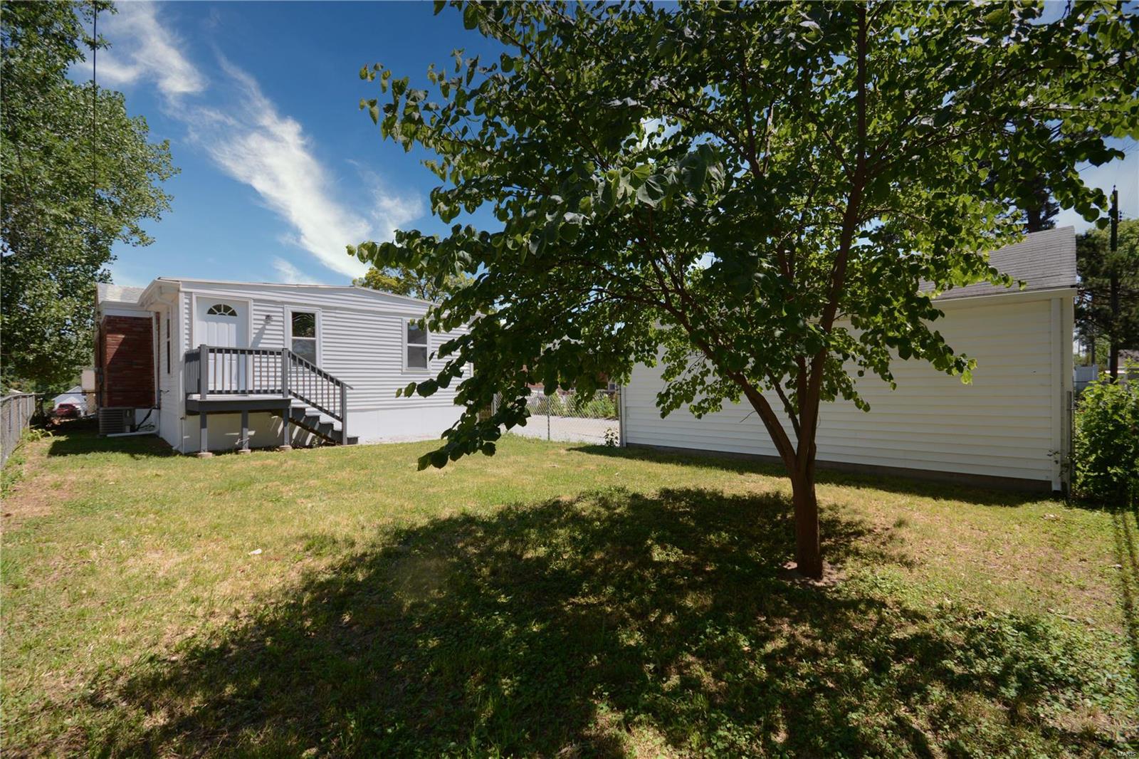 8001 Morgan Ford Road St. Louis, MO 63123 - Photo 22 of 27