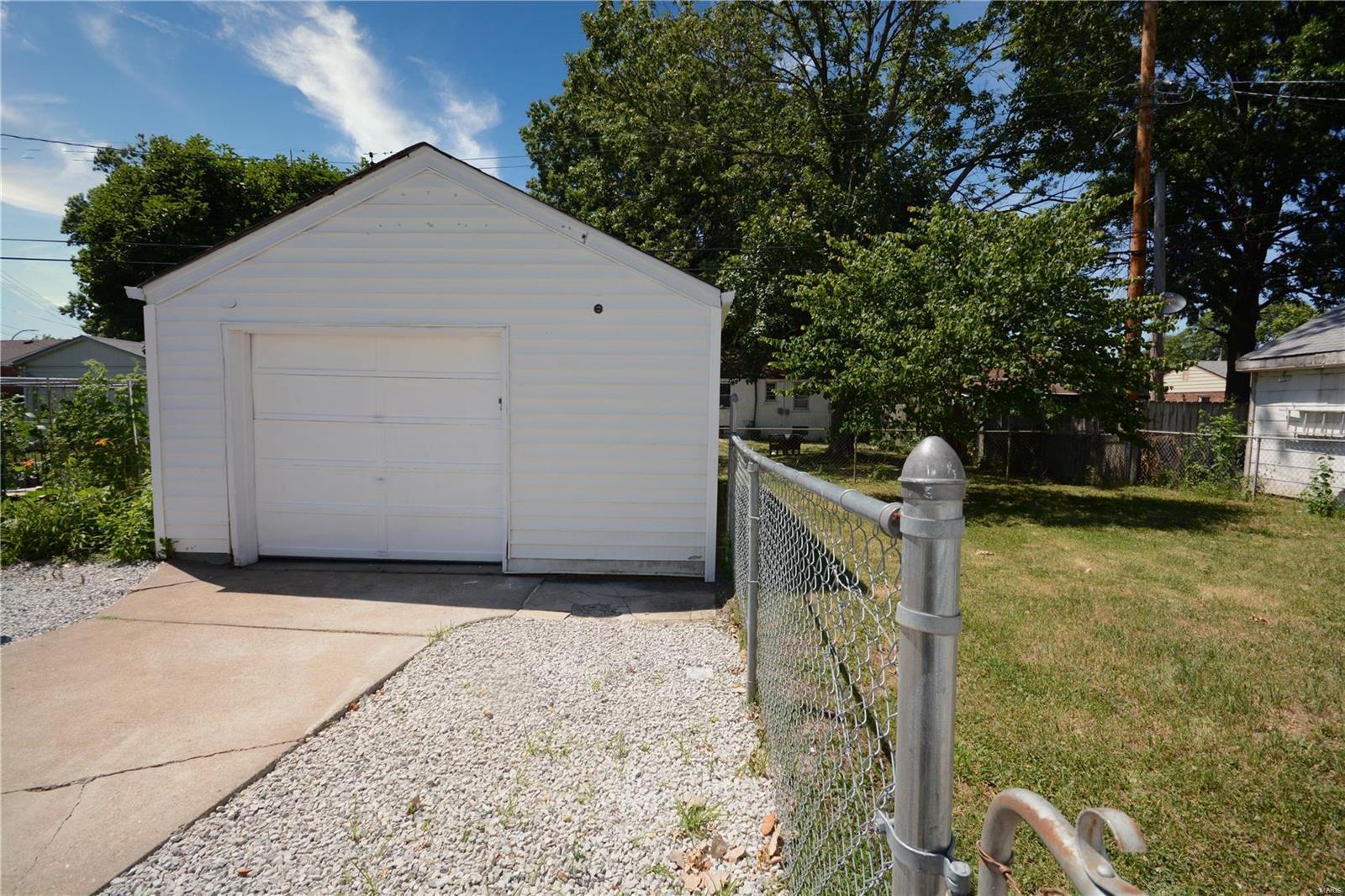 8001 Morgan Ford Road St. Louis, MO 63123 - Photo 24 of 27