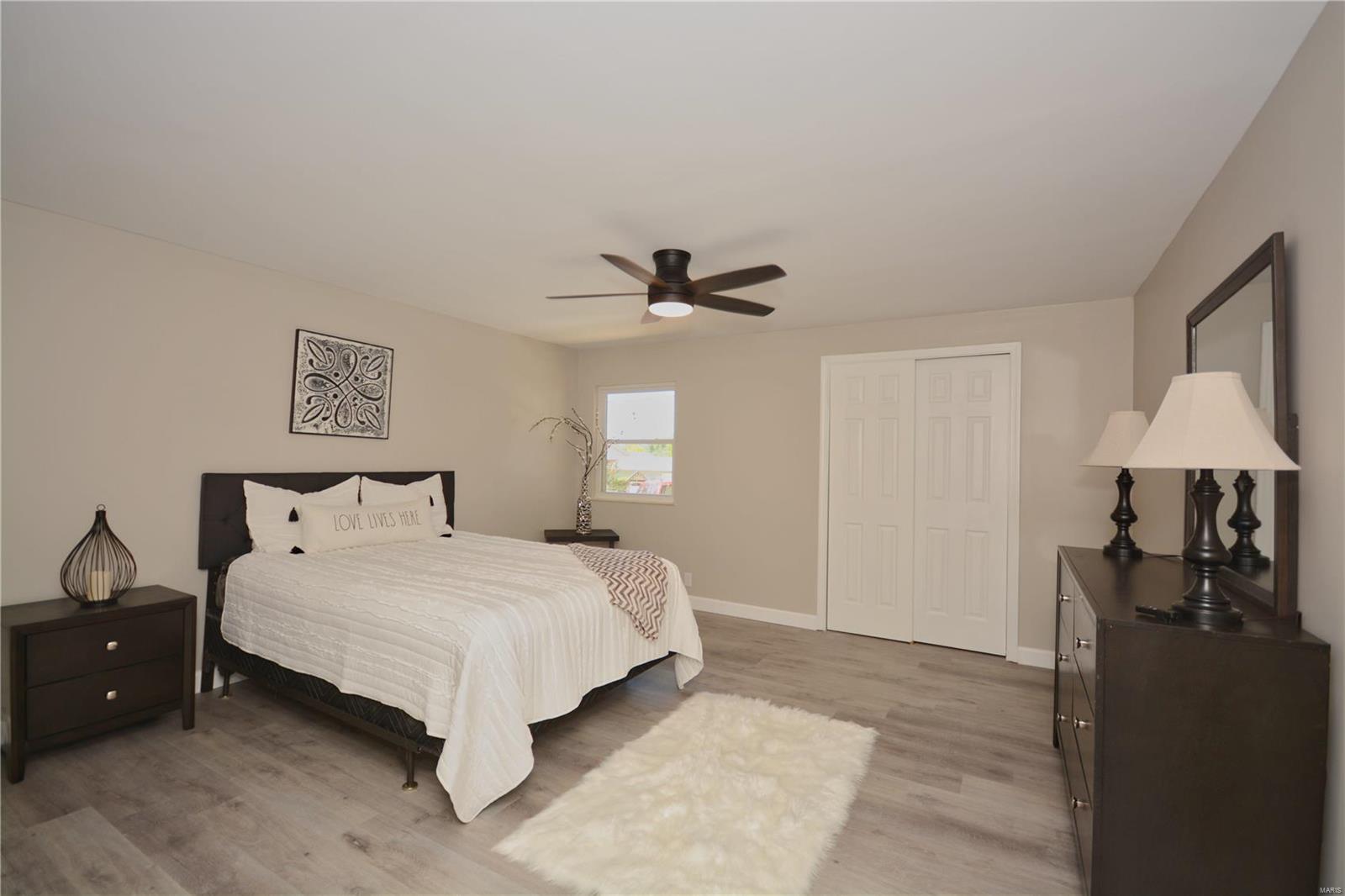 8001 Morgan Ford Road St. Louis, MO 63123 - Photo 7 of 27