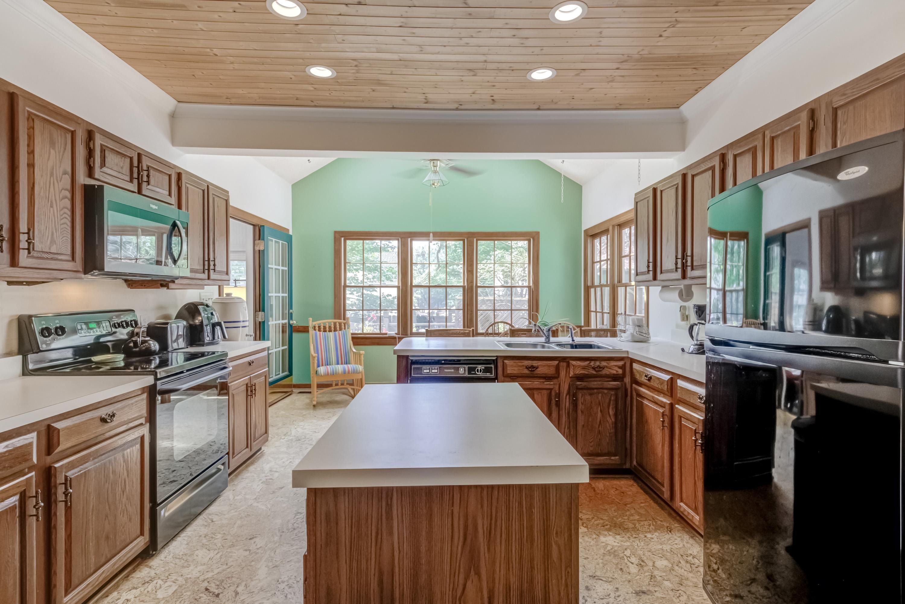 1728 Briarforest Place Raleigh, NC 27615 - Photo 11 of 45 Photo 11