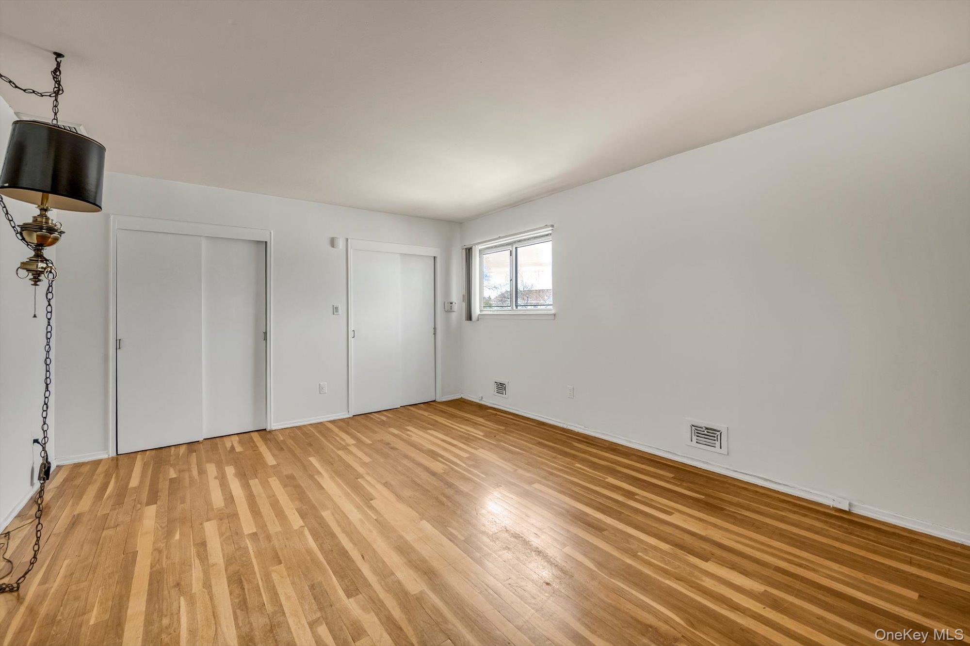 23 Madison Avenue Jericho, NY 11753 - Photo 21 of 29 Primary bedroom with 2 closets