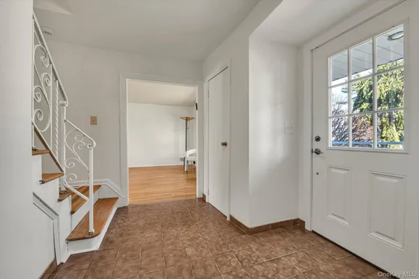 $1,198,000 | 23 Madison Avenue, Jericho, NY 11753