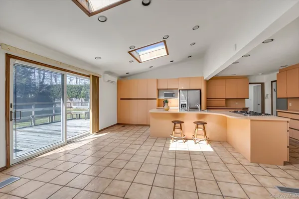 $1,198,000 | 23 Madison Avenue, Jericho, NY 11753