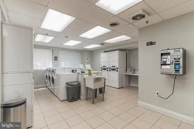 a room with windows and closet