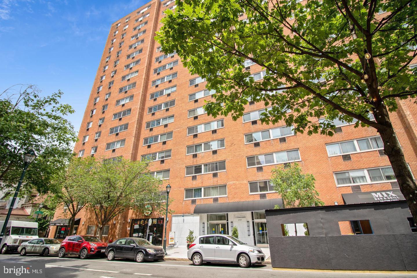 2101-17 Chestnut Street, Unit 1608 Philadelphia, PA 19103 - Photo 22 of 28 a building view