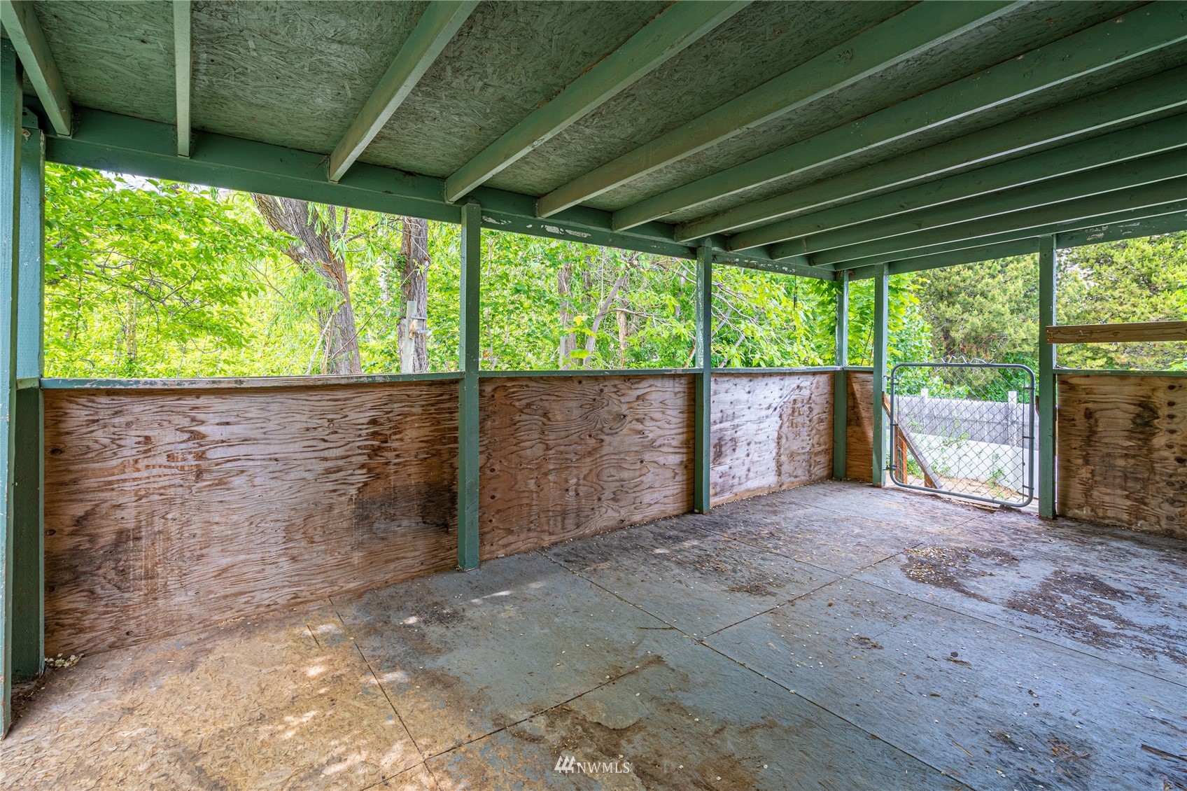 35 Apple Acres Road, Unit 112 Chelan, WA 98816 - Photo 25 of 35 a view of backyard with green space