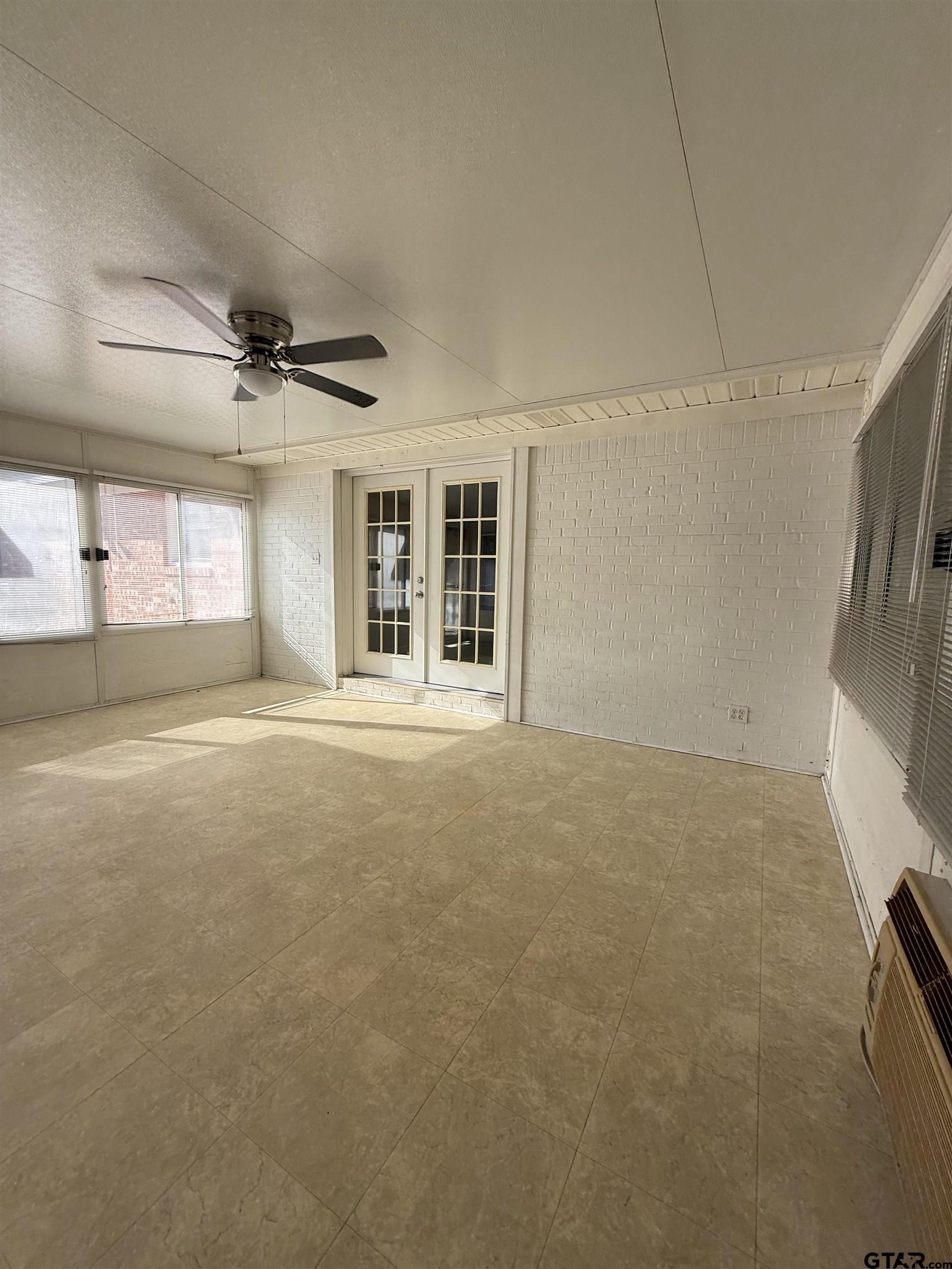 2407 Rodge Drive Tyler, TX 75701 - Photo 14 of 23 Gallery Image 14