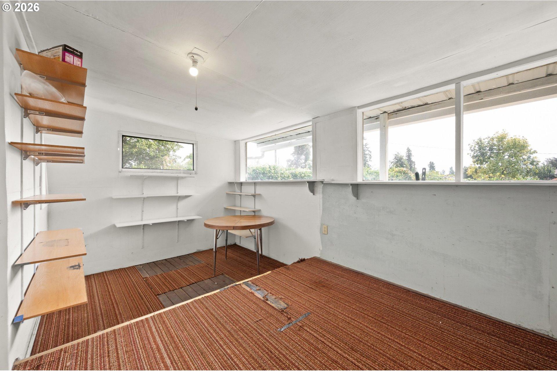 1995 J Street Springfield, OR 97477 - Photo 24 of 48 Gallery Image 24