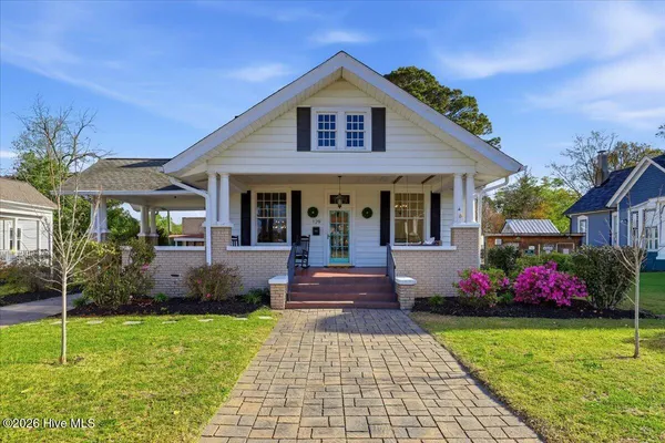 $245,000 | 129 East Railroad Street, La Grange, NC 28551