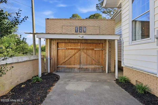 $245,000 | 129 East Railroad Street, La Grange, NC 28551