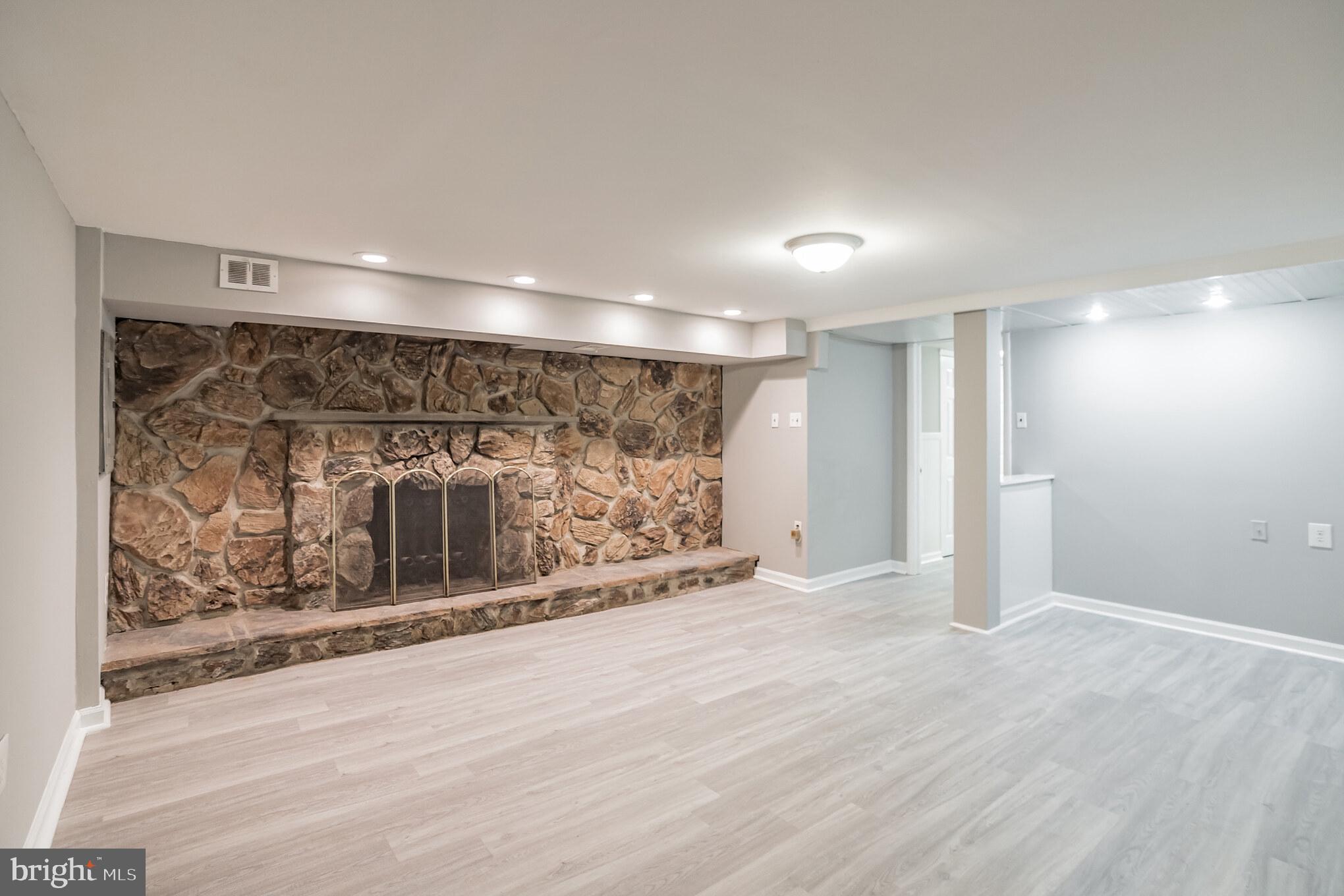 751 Hill Road Philadelphia, PA 19128 - Photo 23 of 30 Gallery Image 23