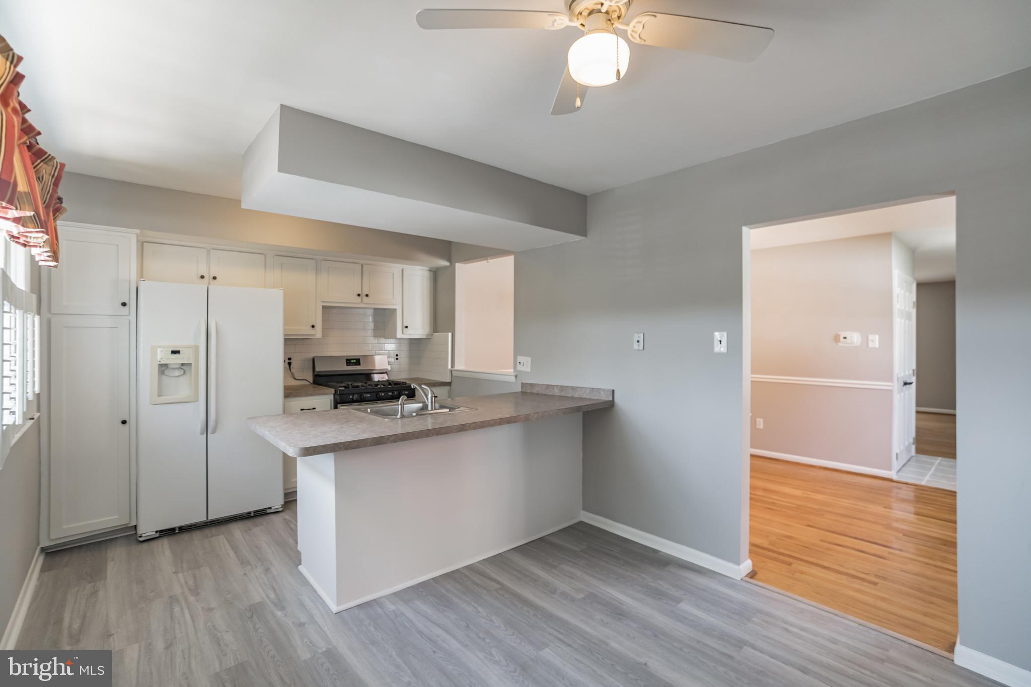 751 Hill Road Philadelphia, PA 19128 - Photo 5 of 30 Gallery Image 5