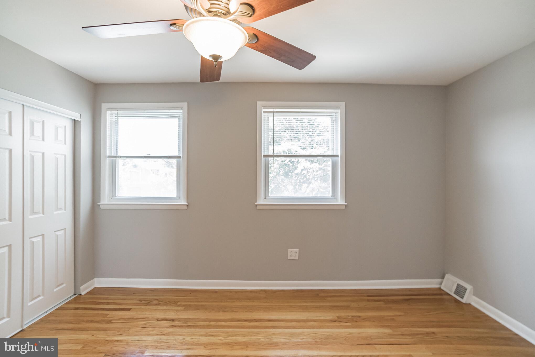751 Hill Road Philadelphia, PA 19128 - Photo 8 of 30 Gallery Image 8