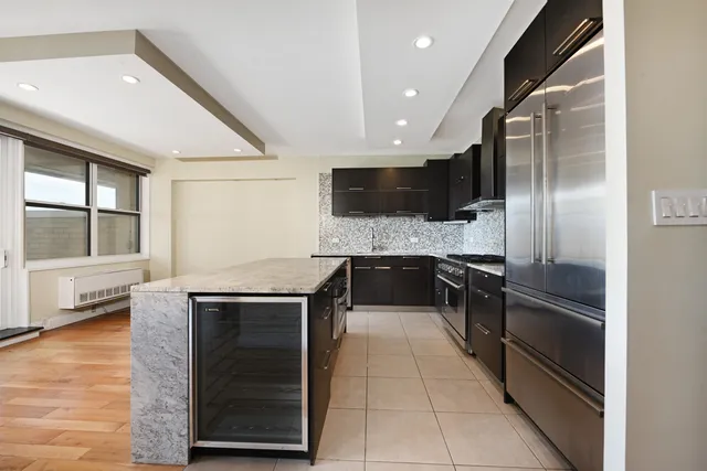 $999,999 | 7002 Boulevard East, Unit 43B, Guttenberg, NJ 07093