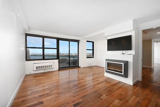 $999,999 | 7002 Boulevard East, Unit 43B, Guttenberg, NJ 07093